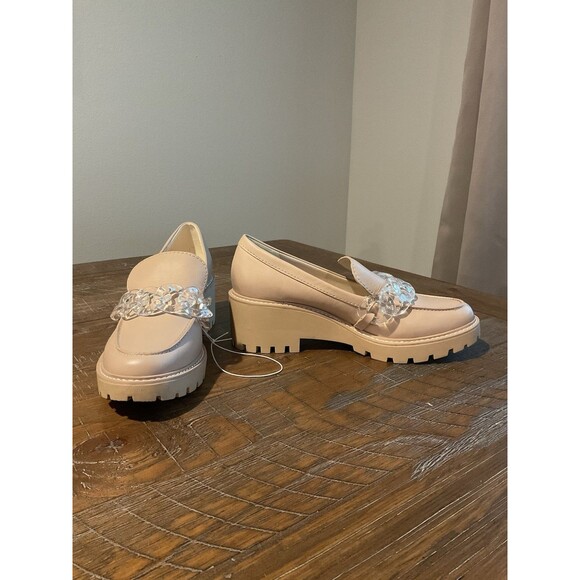 New Dolce Vita Cream Loafers 10 Women’s Slip In Pump Plastic Chain Clear Heeled - Picture 3 of 13